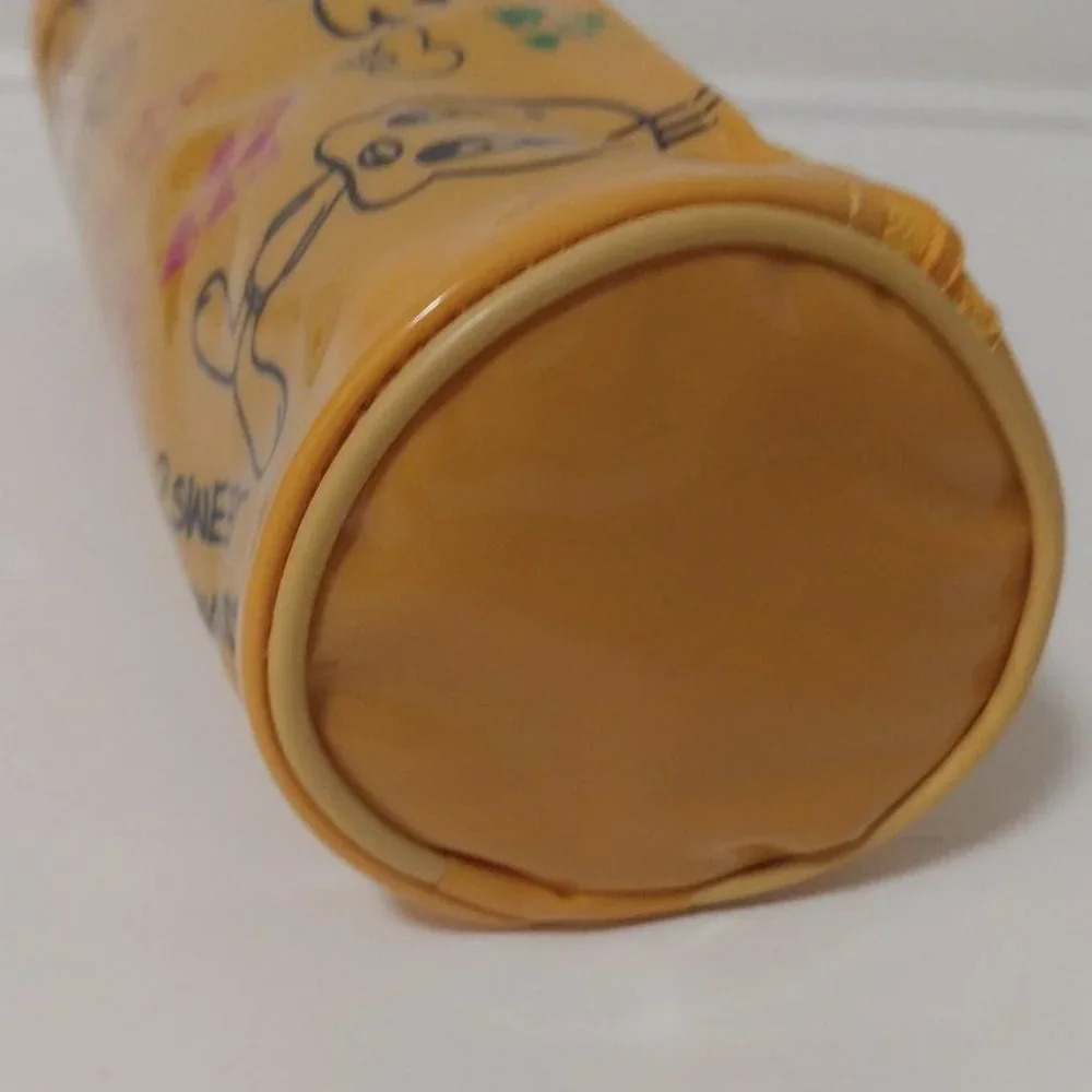 Tweety Bird Plastic Pencil Holder.